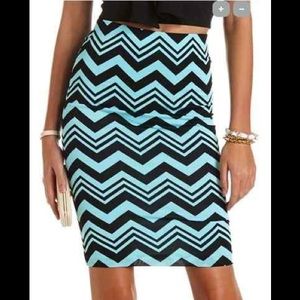 Like new midi pencil skirt